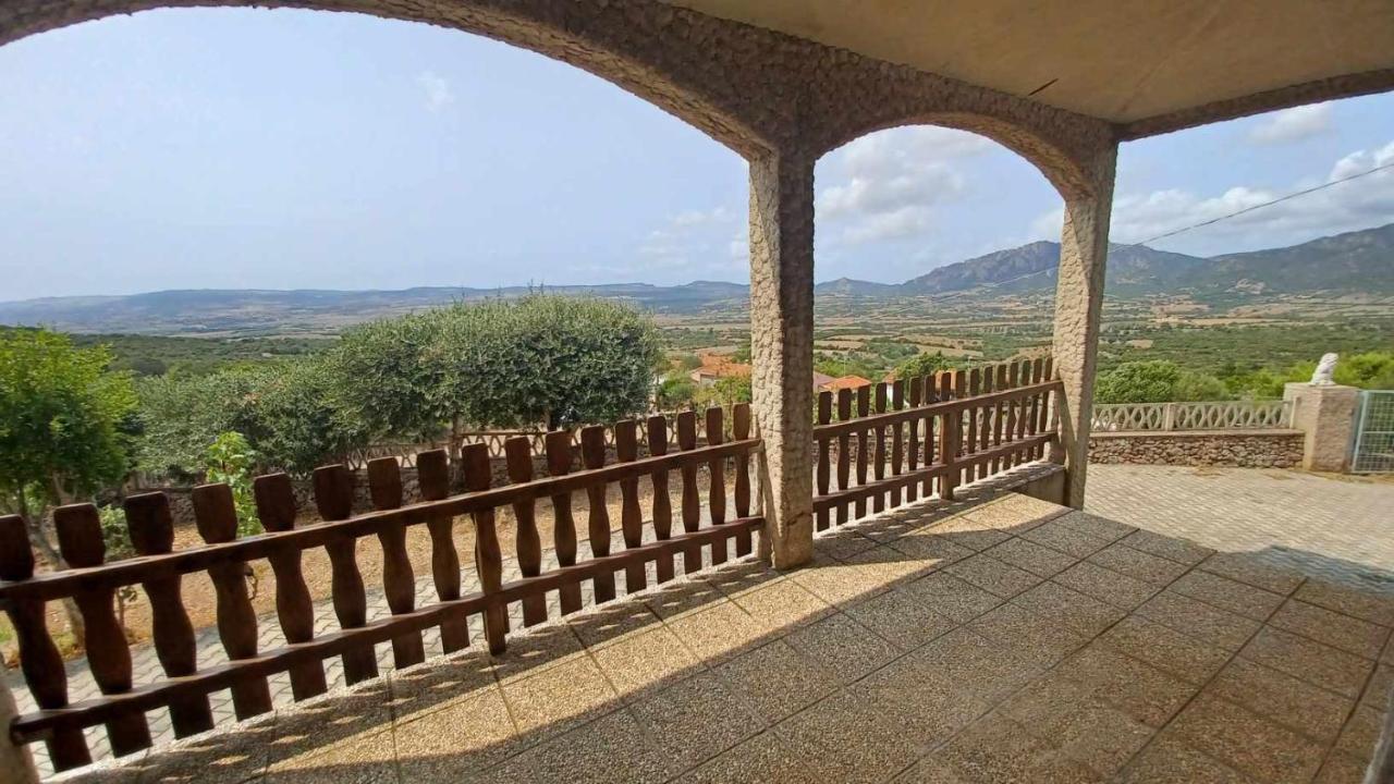 Villa La Casa Nella Natura Perfugas Exterior foto